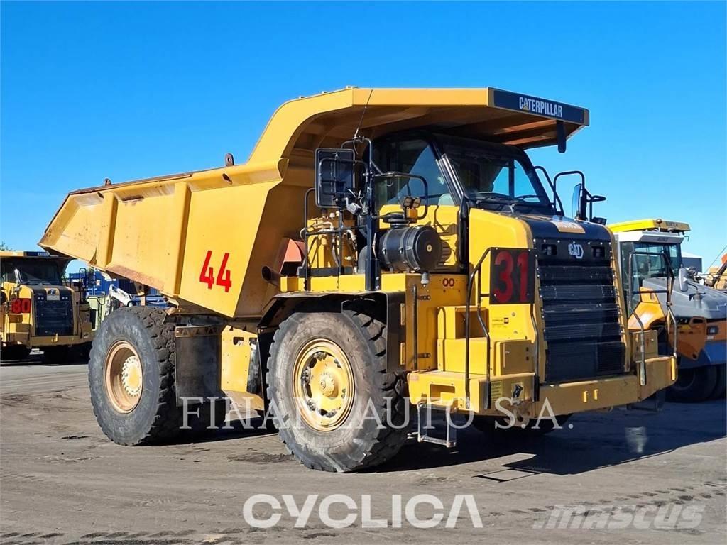 CAT 772G Liigendraamiga pinnaseveokid