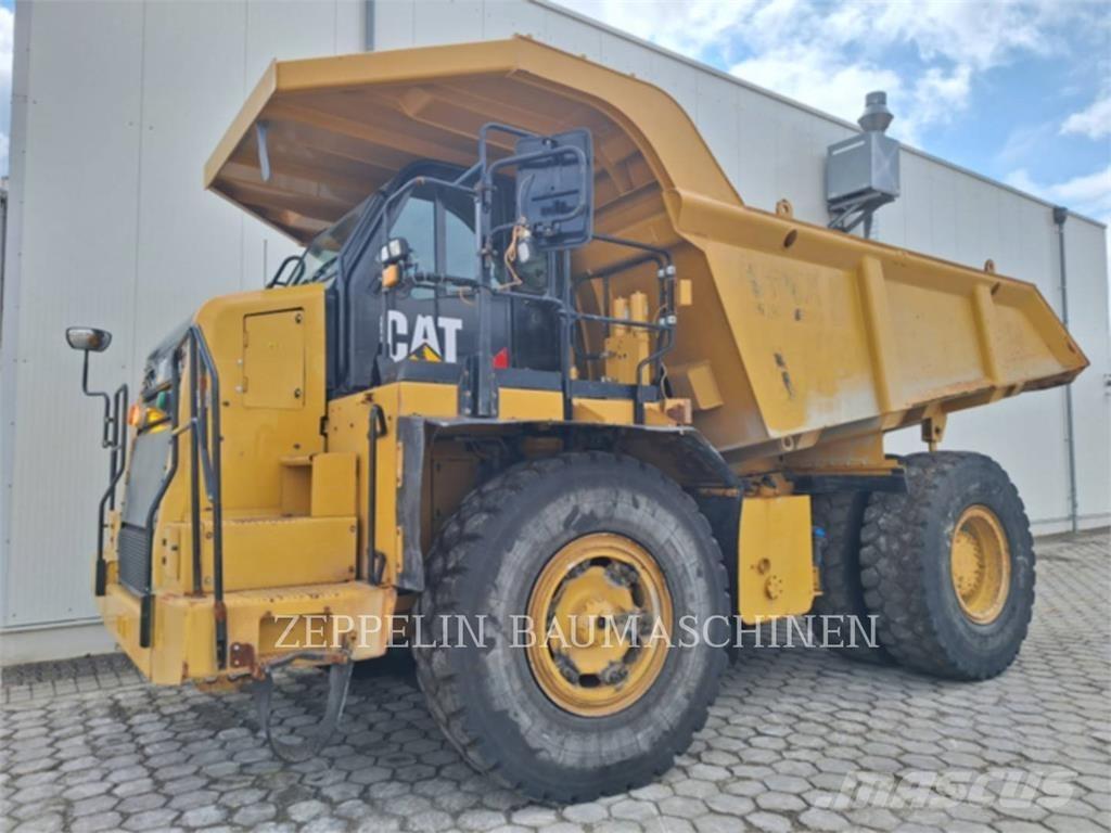 CAT 772G Liigendraamiga pinnaseveokid