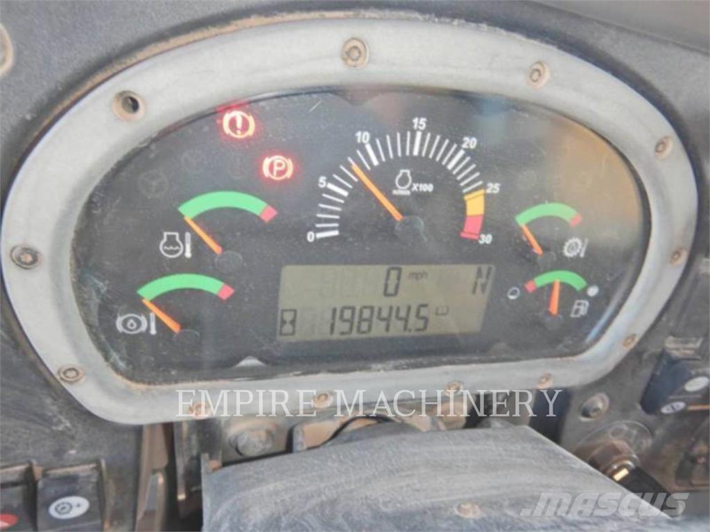 CAT 773F Liigendraamiga pinnaseveokid