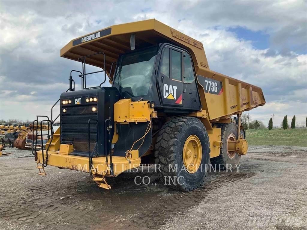 CAT 773G Liigendraamiga pinnaseveokid