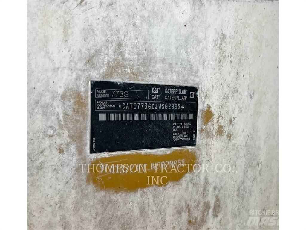 CAT 773G Liigendraamiga pinnaseveokid