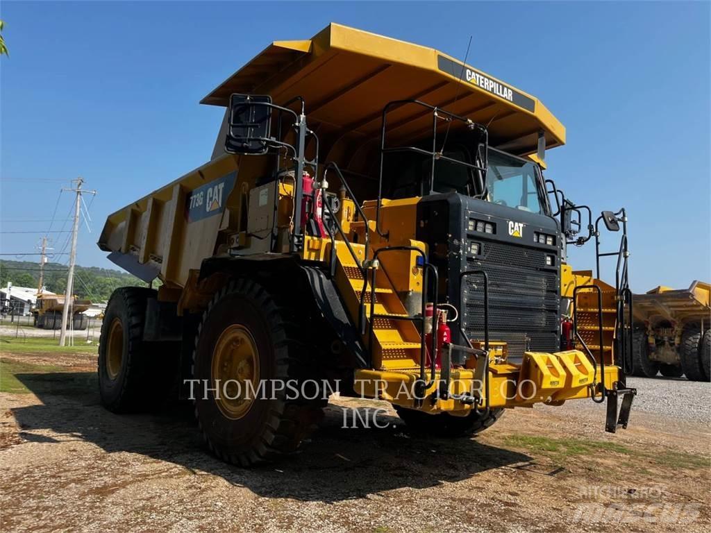 CAT 773G Liigendraamiga pinnaseveokid
