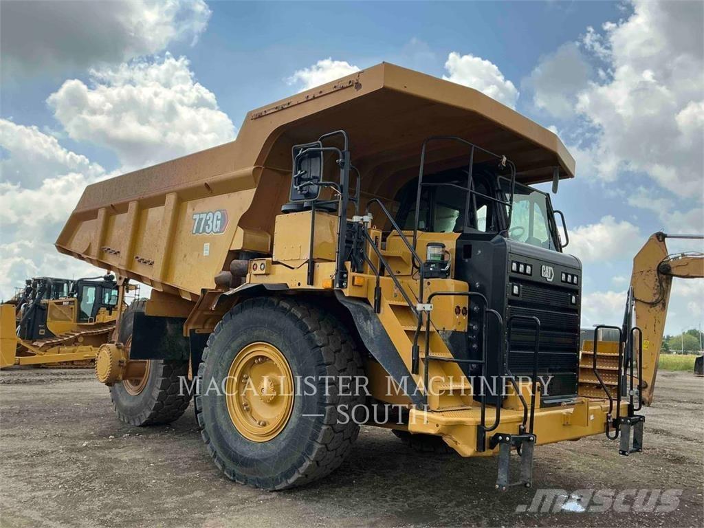 CAT 773G Liigendraamiga pinnaseveokid