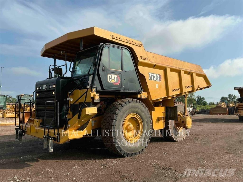 CAT 773G Liigendraamiga pinnaseveokid