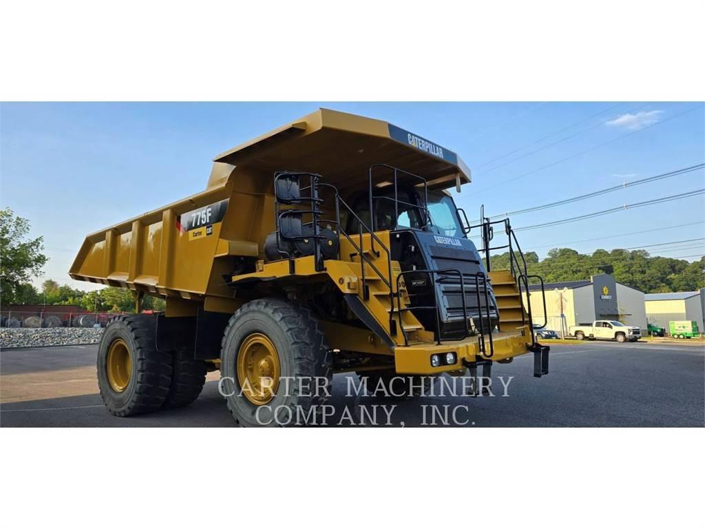 CAT 775F RBLD Liigendraamiga pinnaseveokid