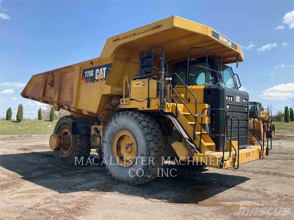 CAT 775G Liigendraamiga pinnaseveokid
