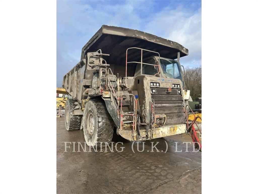CAT 775G Liigendraamiga pinnaseveokid