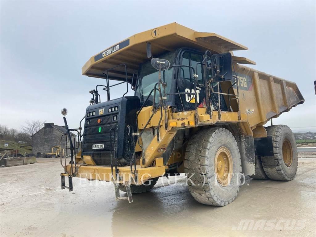 CAT 775G Liigendraamiga pinnaseveokid