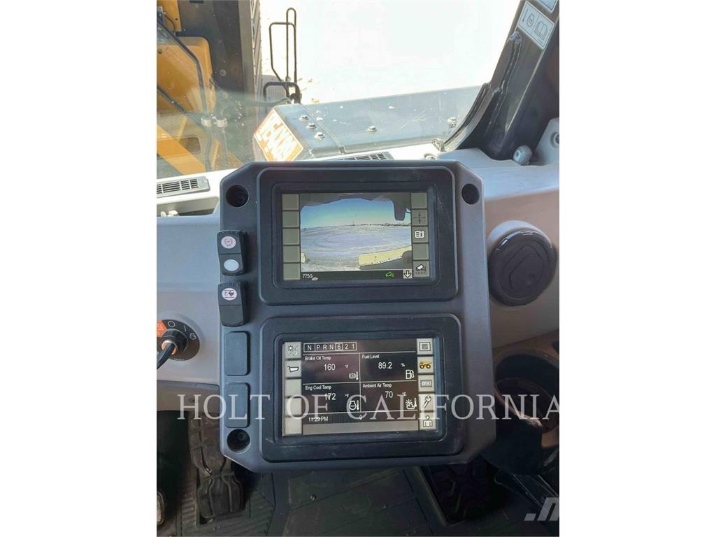 CAT 775G Liigendraamiga pinnaseveokid