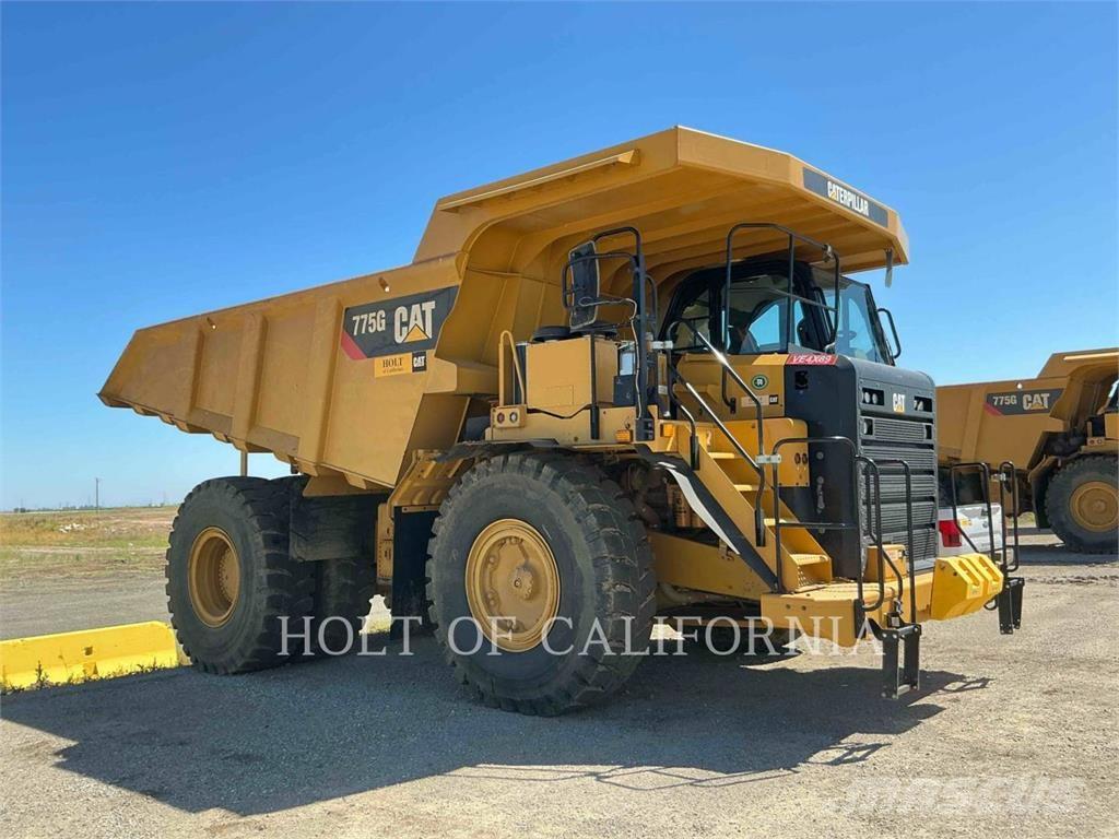 CAT 775G Liigendraamiga pinnaseveokid