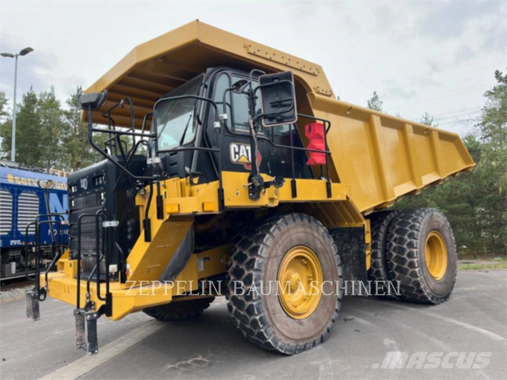 CAT 775G Liigendraamiga pinnaseveokid
