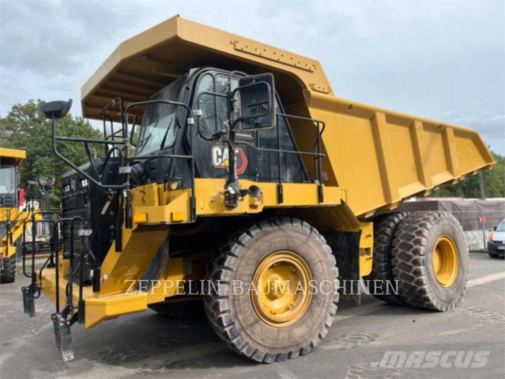 CAT 775G Liigendraamiga pinnaseveokid