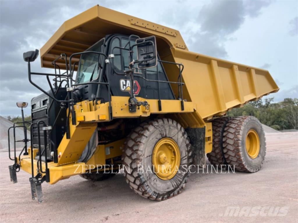 CAT 775G Liigendraamiga pinnaseveokid