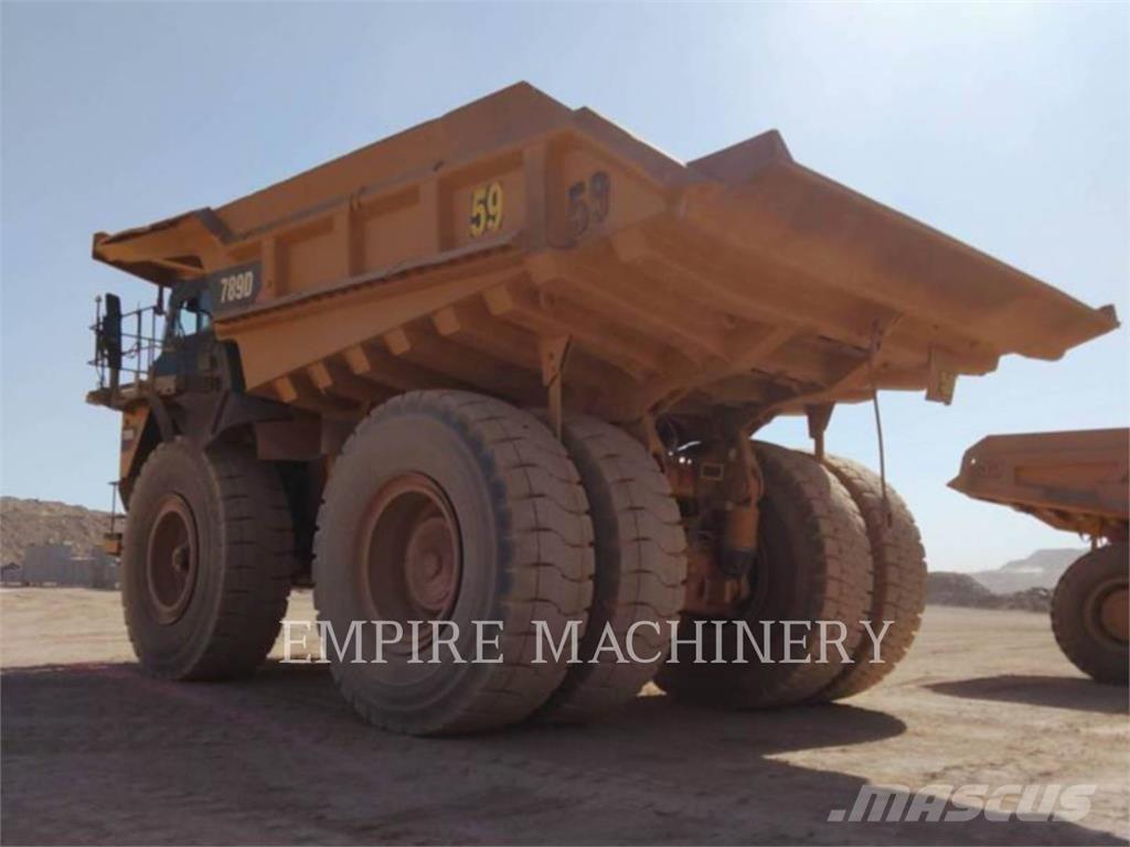 CAT 789D Liigendraamiga pinnaseveokid