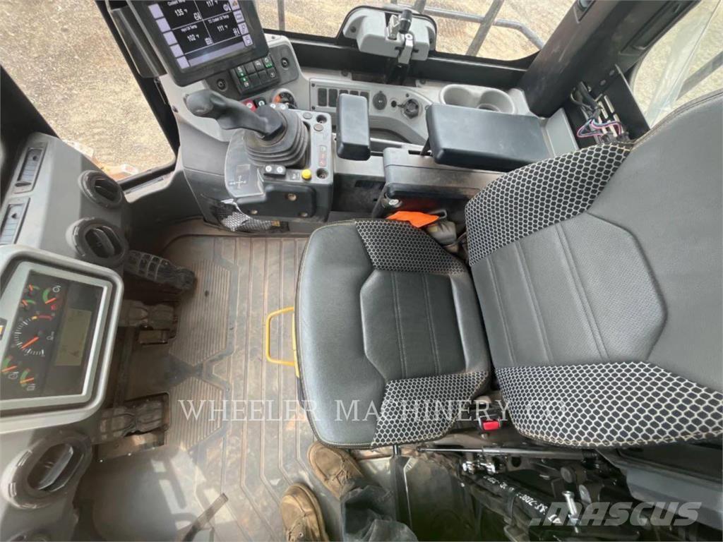 CAT 815 Kombineeritud rullid