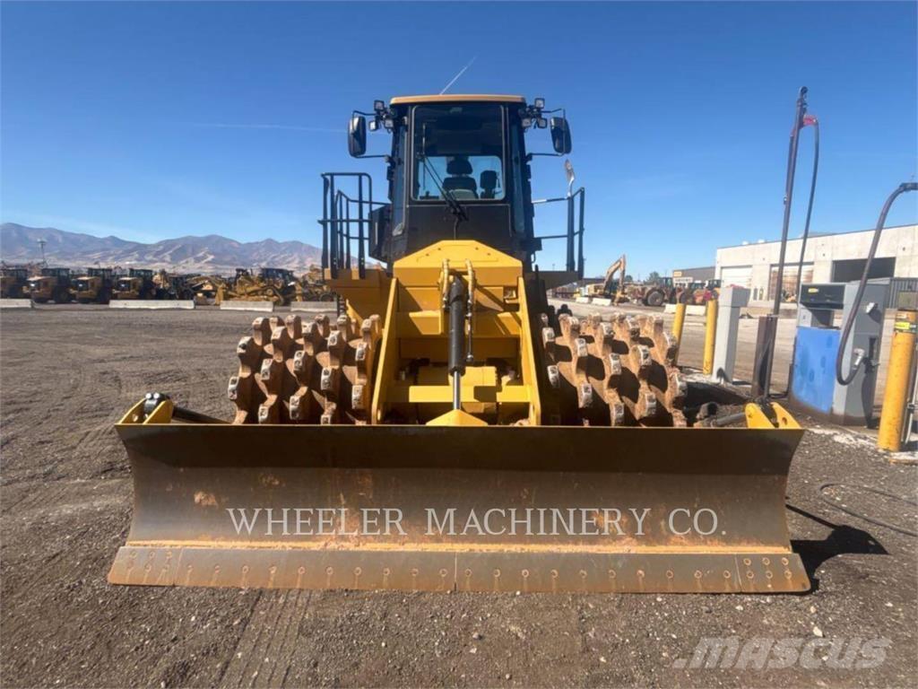 CAT 815 Kombineeritud rullid