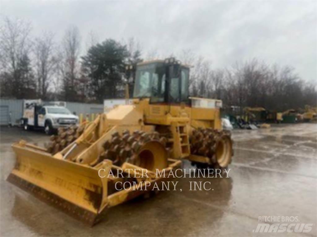 CAT 815F Ratasbuldooserid