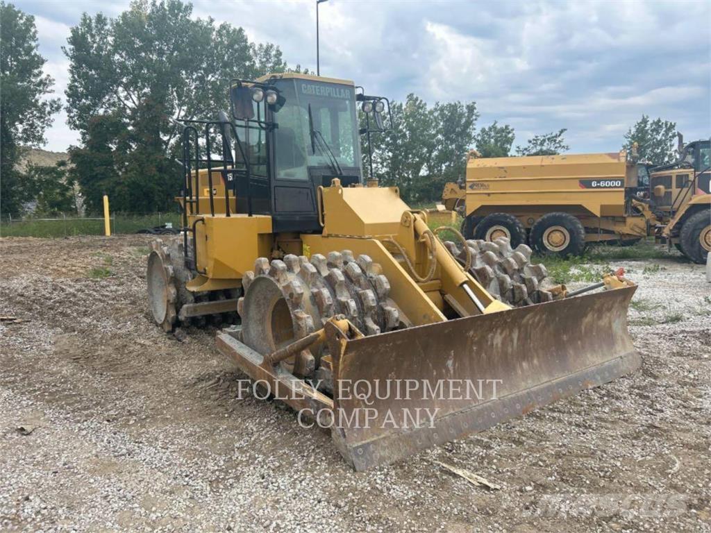CAT 815F2 Pinnasetihendajad