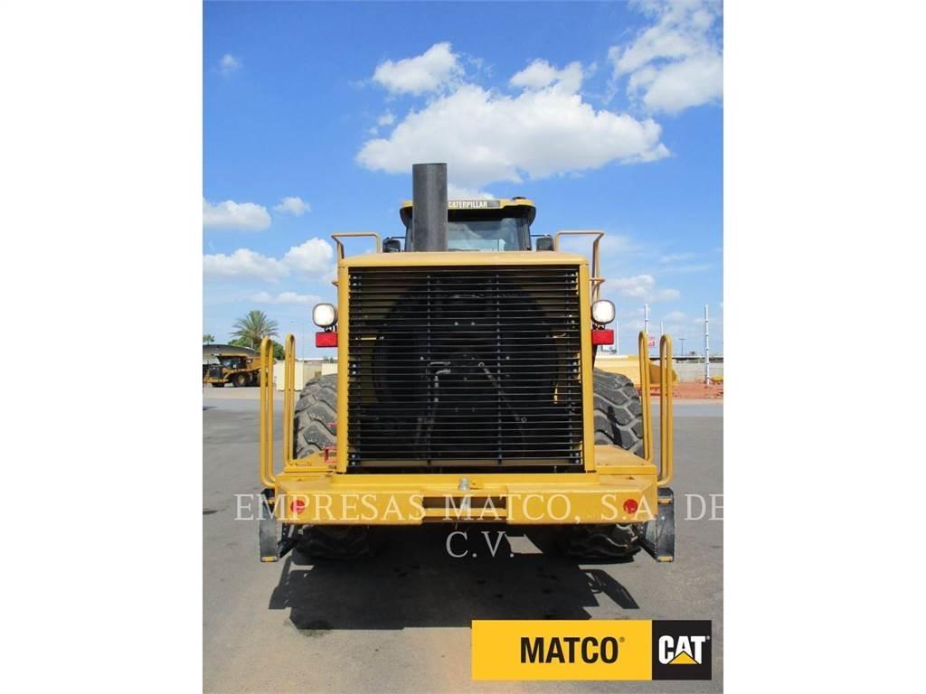 CAT 824H Ratasbuldooserid