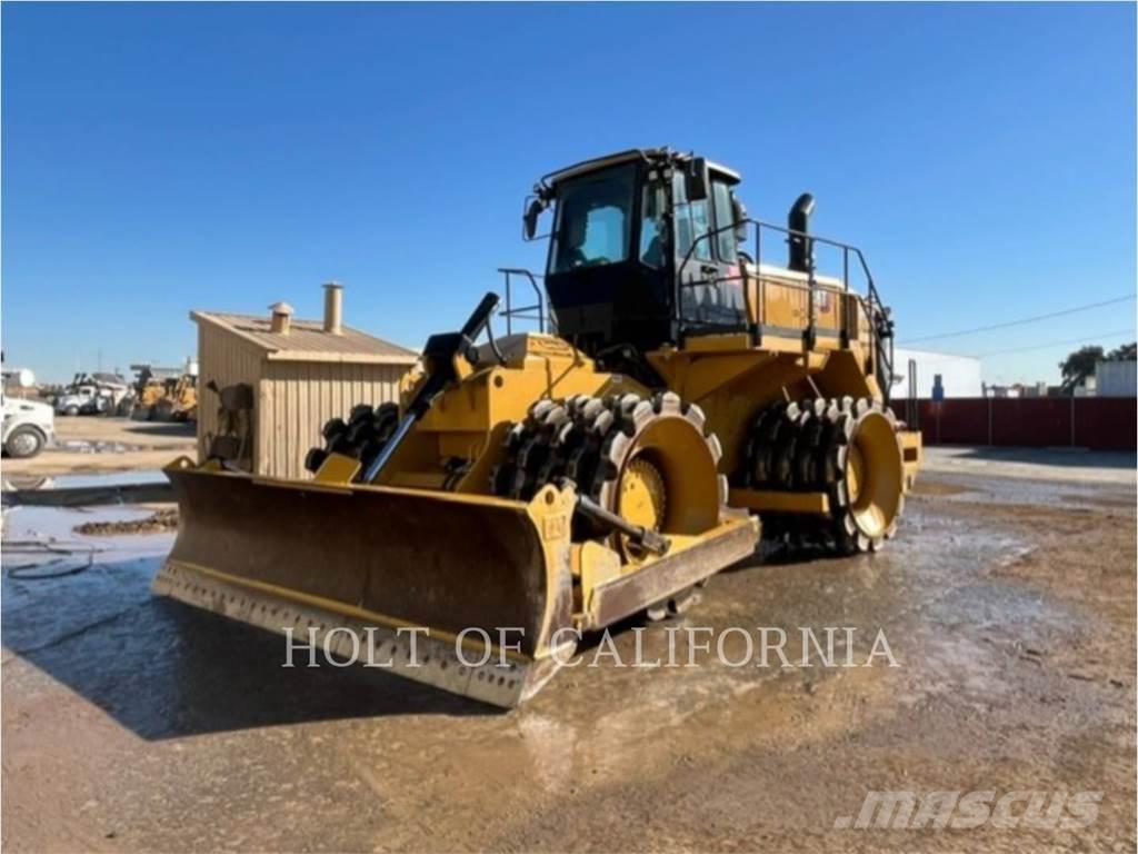 CAT 825K Pinnasetihendajad