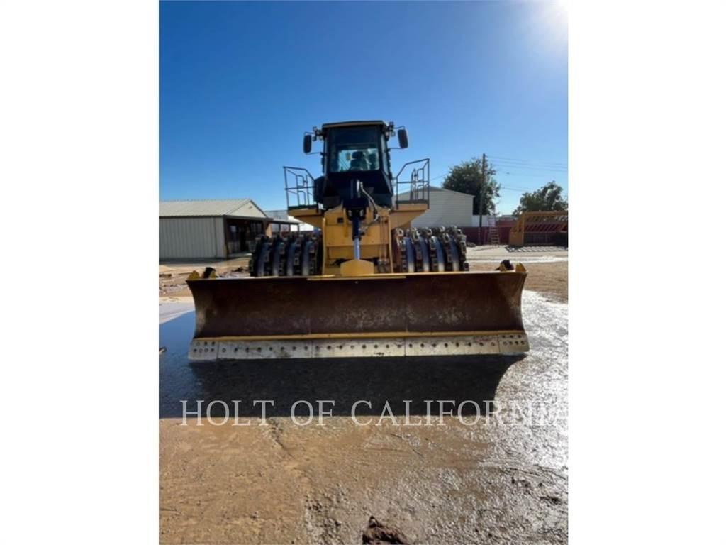 CAT 825K Pinnasetihendajad