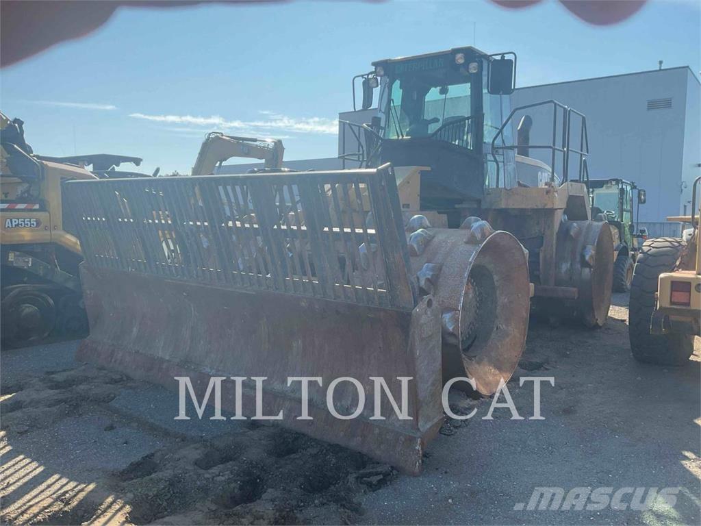 CAT 826G Pinnasetihendajad