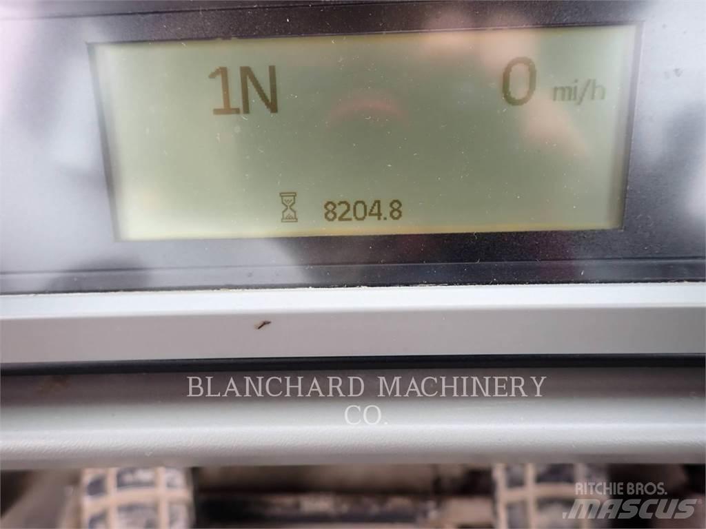 CAT 826K Pinnasetihendajad