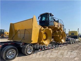CAT 826K Kombineeritud rullid