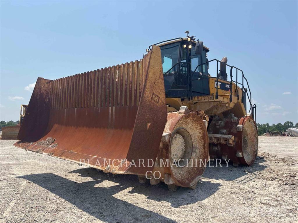 CAT 826K Pinnasetihendajad