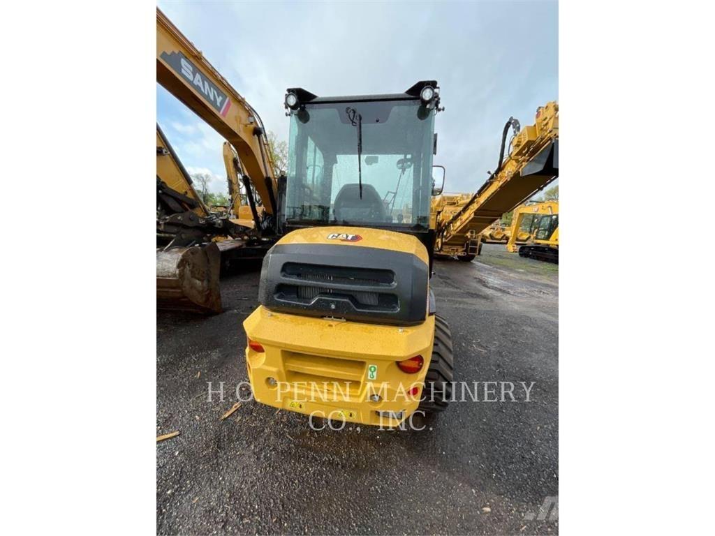 CAT 903D Rataslaadurid