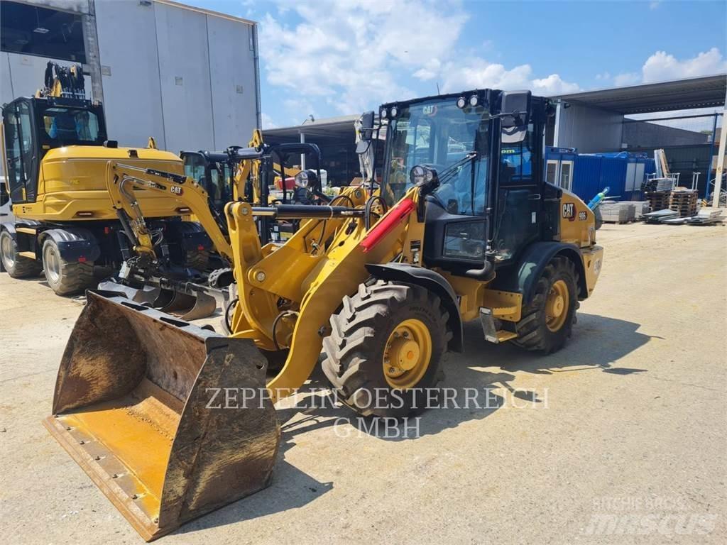 CAT 906-14 Rataslaadurid
