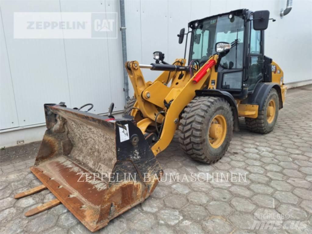 CAT 906-14 Rataslaadurid