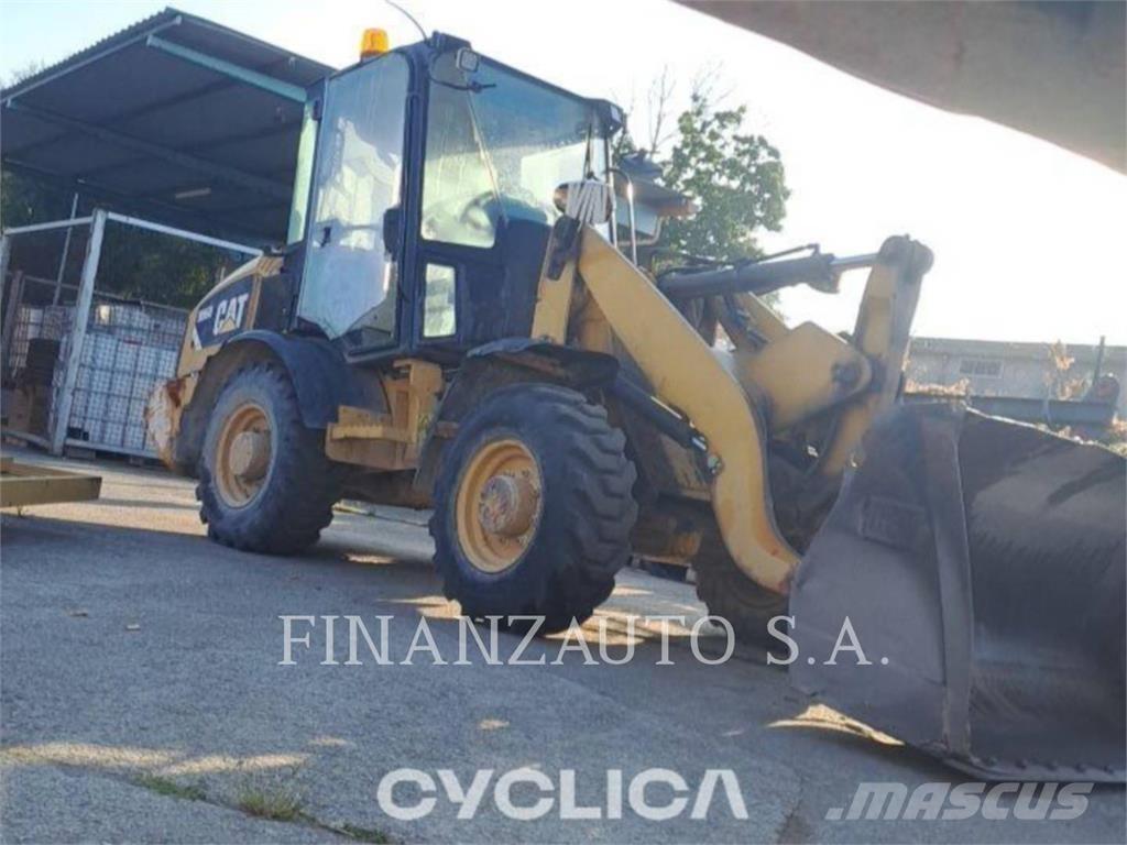CAT 906H Rataslaadurid