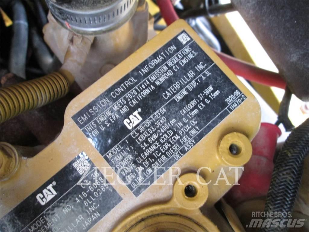 CAT 906M Rataslaadurid