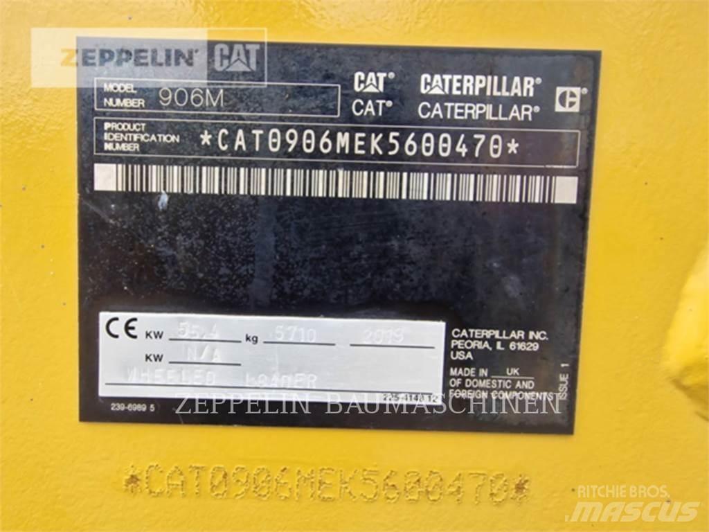 CAT 906M Rataslaadurid