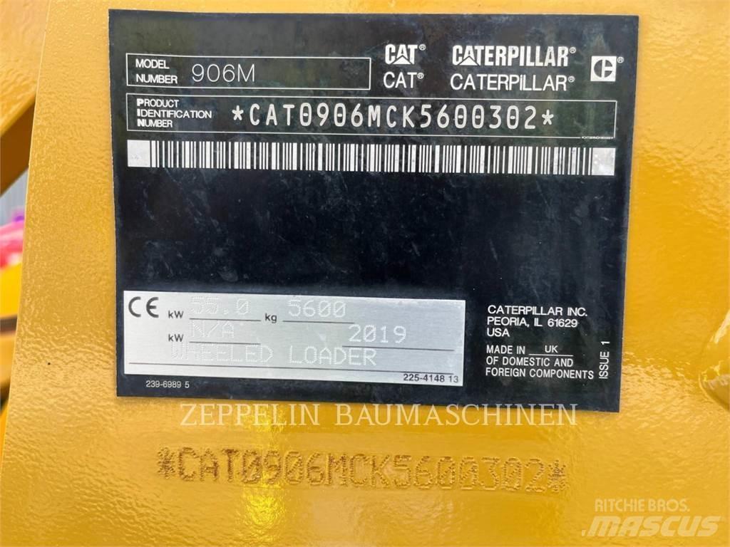 CAT 906M Rataslaadurid