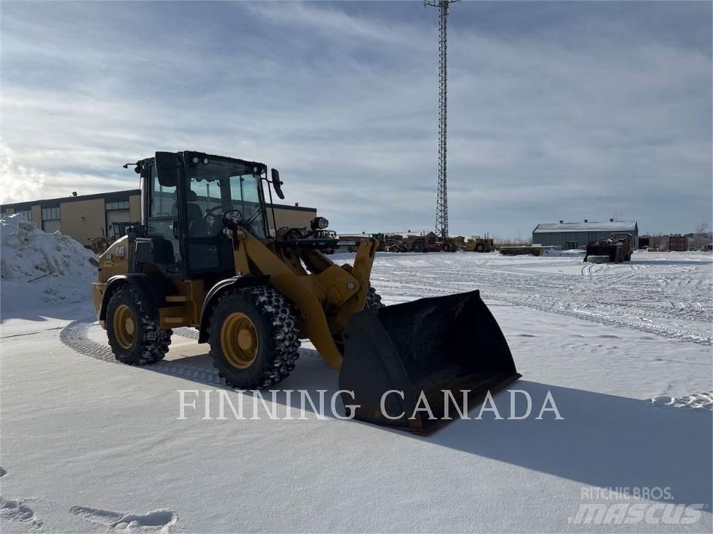 CAT 908-14 Rataslaadurid