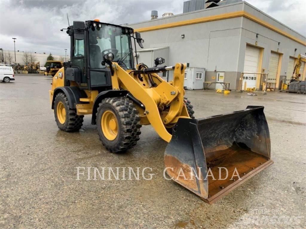CAT 908-14 Rataslaadurid