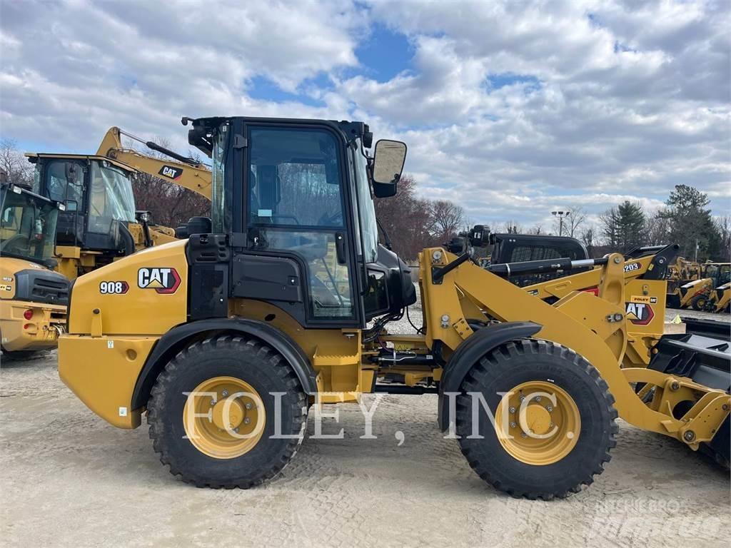 CAT 908-14 Rataslaadurid