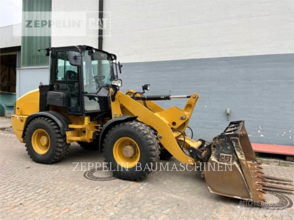 CAT 908-14 Rataslaadurid