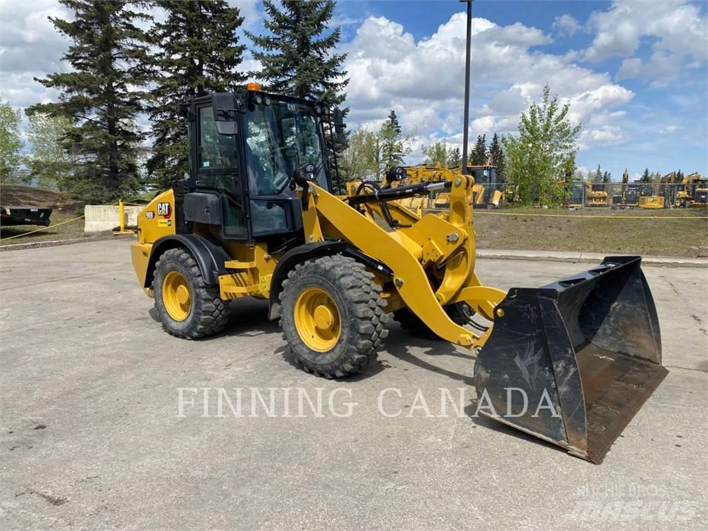CAT 908-14 Rataslaadurid
