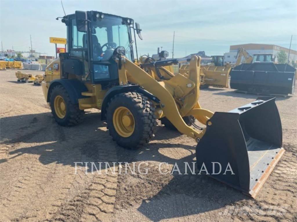 CAT 908-14 Rataslaadurid