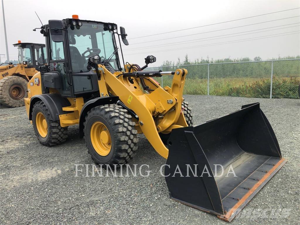 CAT 908-14 Rataslaadurid