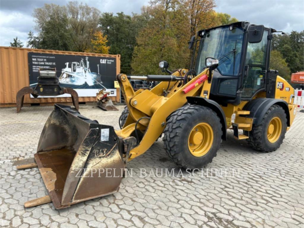 CAT 908-14 Rataslaadurid