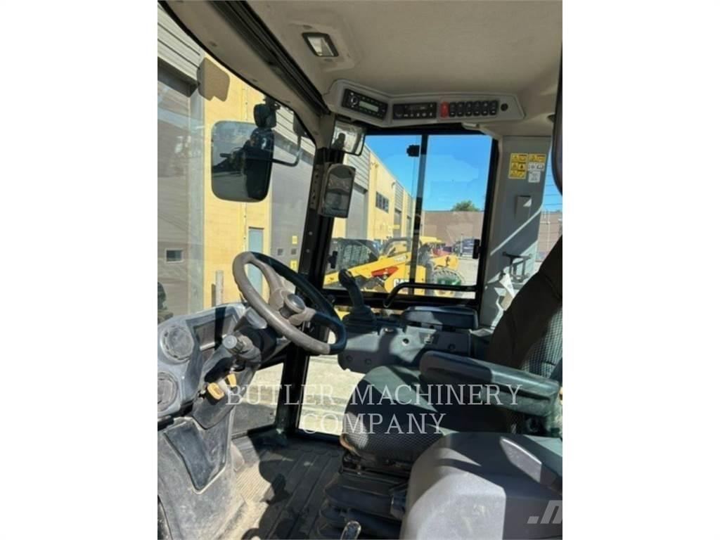 CAT 908-14SLSF Rataslaadurid