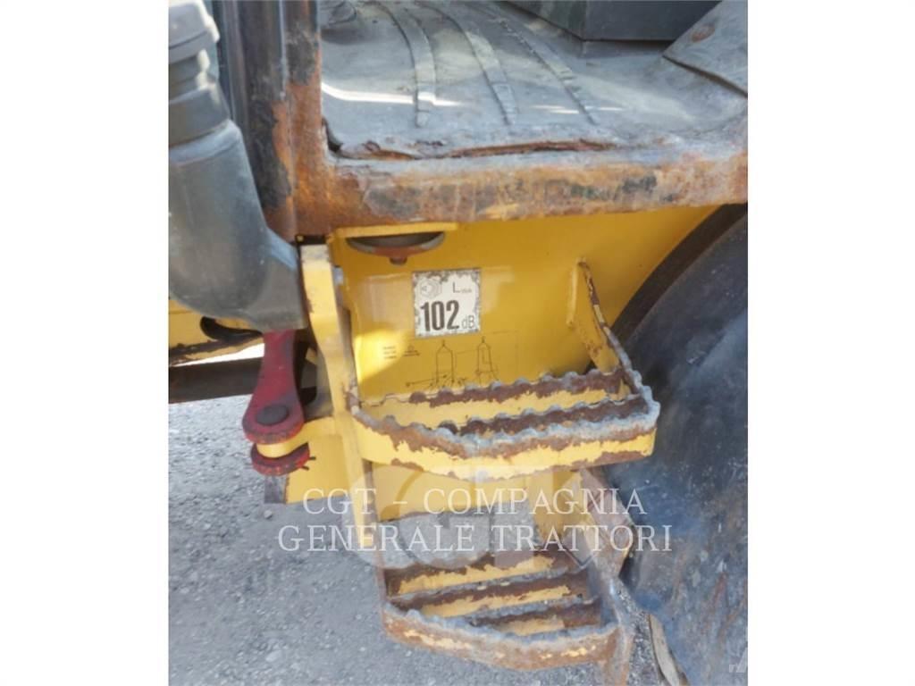 CAT 908H Rataslaadurid