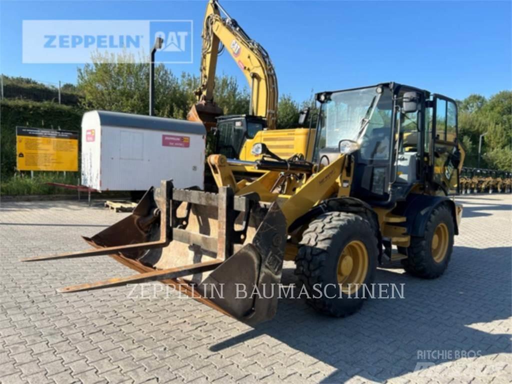 CAT 908M Rataslaadurid