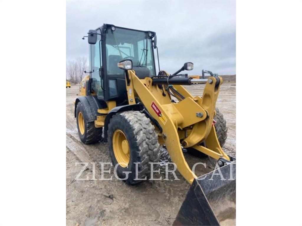 CAT 908M Rataslaadurid