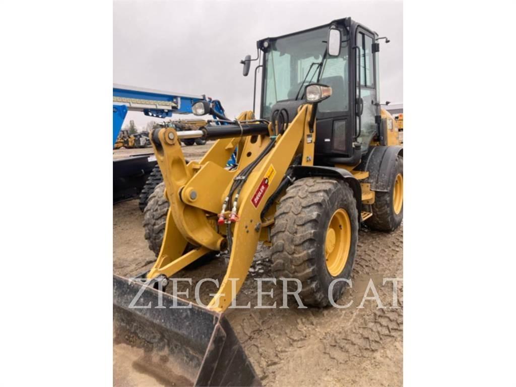CAT 908M Rataslaadurid