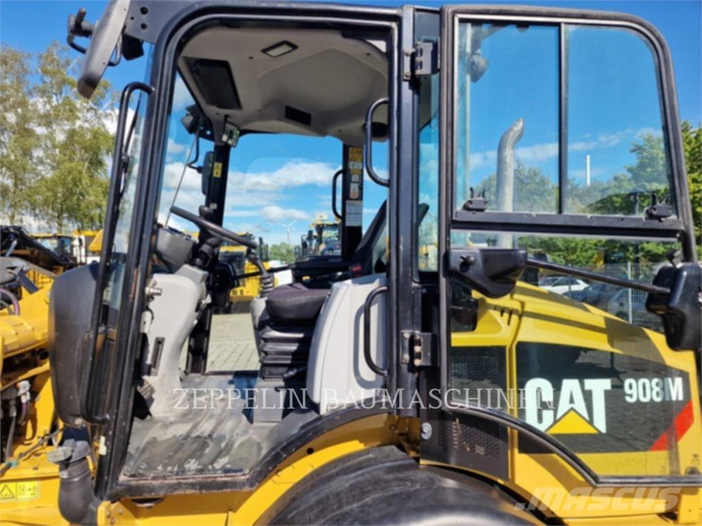 CAT 908M Rataslaadurid